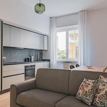 Sempione11suites شقة فندقية 4*