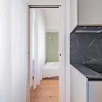 Sempione11suites Aparthotel