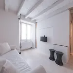 Apart-hotel Sempione11suites 4*